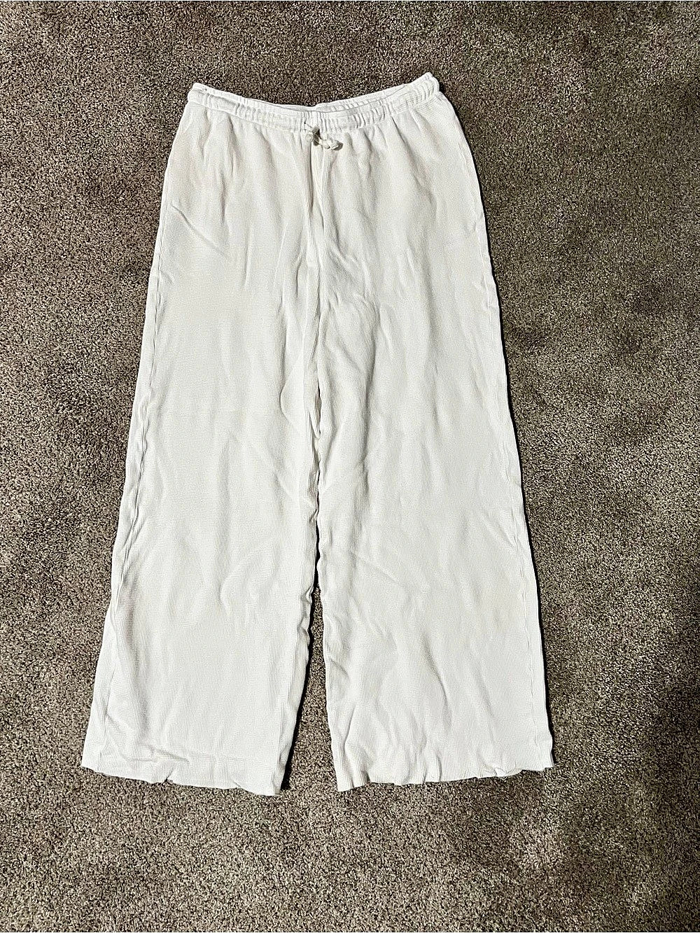 perfect white tee Wide Leg Pants in White Size Medium